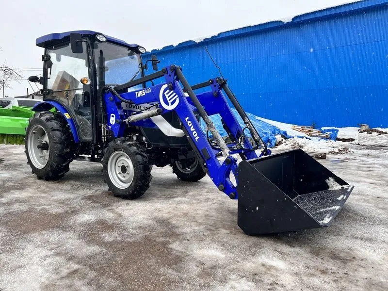 Минитрактор Lovol TE-354 (Generation III) с погрузчиком TURS 400 и щеткой Kerland МП2000