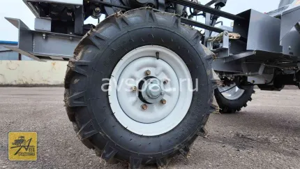 Минитрактор Феникс Р-2 с отвалом