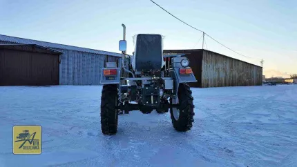 Минитрактор Феникс Р-2 с отвалом