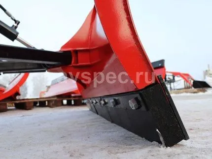 Отвал Снеговик на DF 304 G2 ОК2000